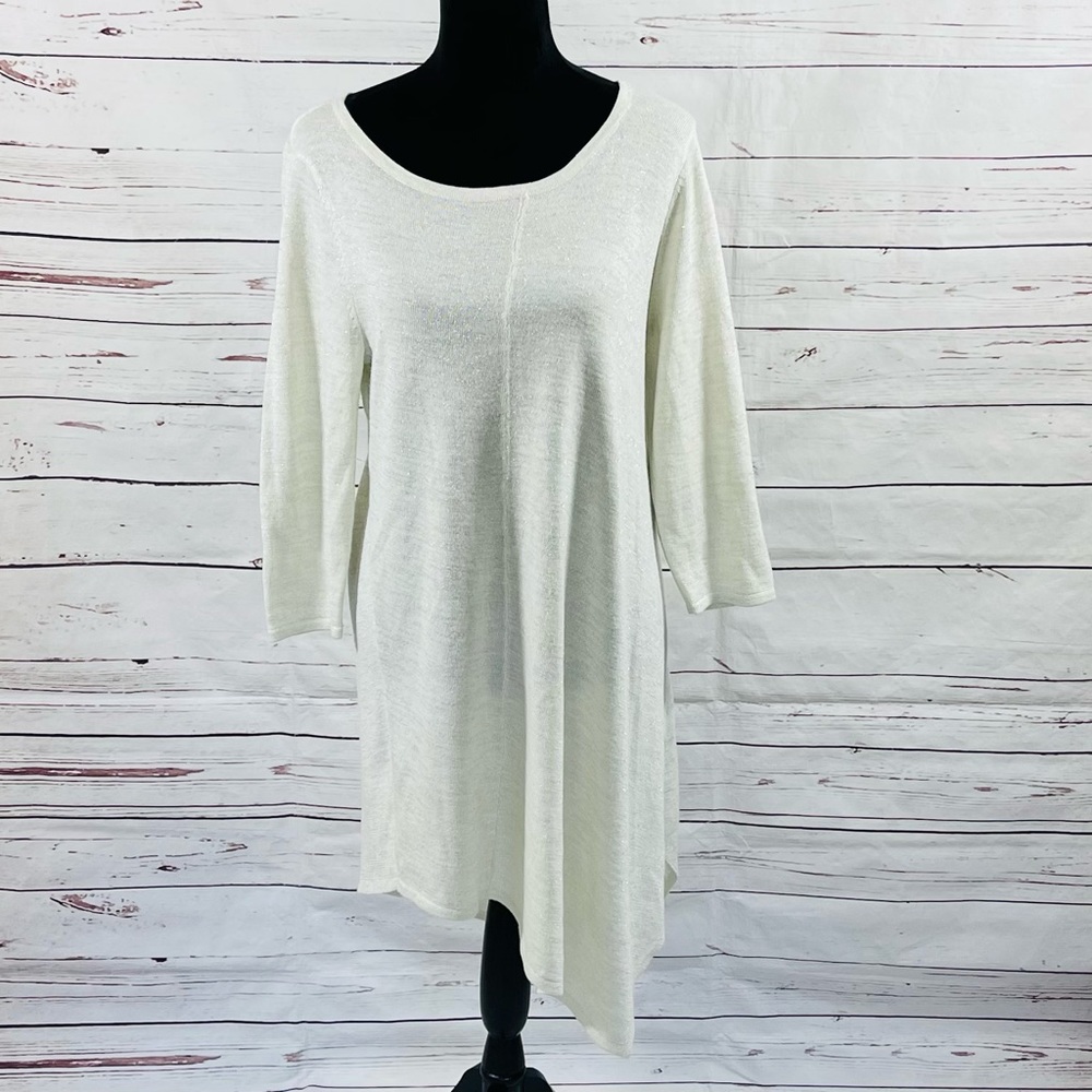 White House Black Market Sweater Size L Tunic Ecru Asymmetrical Hem Glitter.